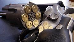 Tm dv stolet by dnes oslavil revolverov krl, Samuel Colt